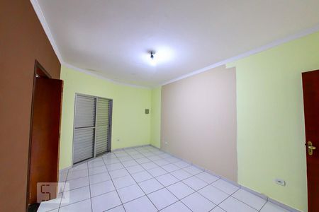 Casa para alugar com 110m², 3 quartos e 8 vagasSuite