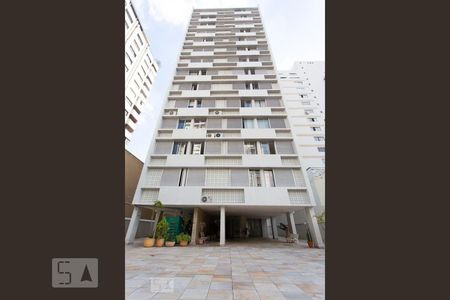 Apartamento para alugar com 110m², 2 quartos e 1 vaga Apartamento para alugar com 110m², 2 quartos e 1 vagaFachada