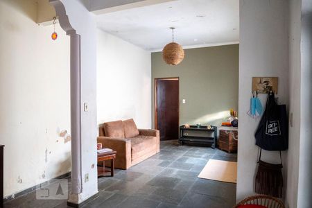 Sala 1 de casa para alugar com 3 quartos, 275m² em Vila Mariana, São Paulo