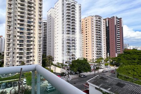 Sacada de apartamento para alugar com 1 quarto, 45m² em Indianópolis, São Paulo