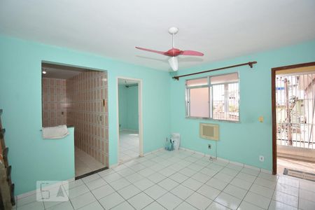Sala de casa para alugar com 2 quartos, 70m² em Méier, Rio de Janeiro