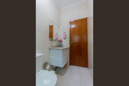 Casa à venda com 226m², 3 quartos e 4 vagasBanheiro