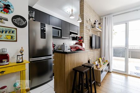 Sala de apartamento para alugar com 2 quartos, 64m² em Jardim Santa Cruz (sacomã), São Paulo