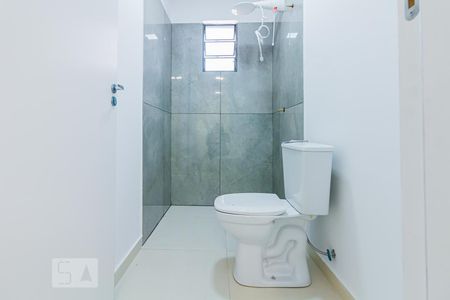 BANHEIRO de kitnet/studio para alugar com 1 quarto, 45m² em Perdizes, São Paulo