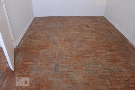 Quarto 1 de casa para alugar com 1 quarto, 60m² em Cambuci, São Paulo