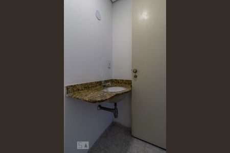 Lavabo de apartamento para alugar com 3 quartos, 156m² em Santana, São Paulo