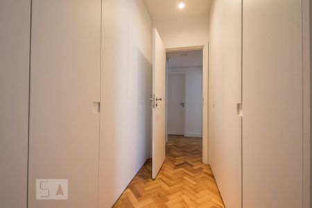 Apartamento à venda com 130m², 3 quartos e 1 vagaSuíte