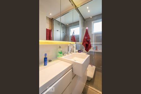 Apartamento à venda com 130m², 3 quartos e 1 vagaBanheiro Suíte