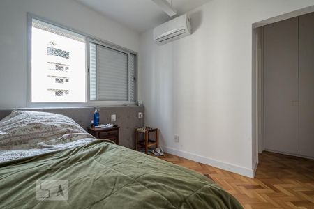 Apartamento à venda com 130m², 3 quartos e 1 vagaSuíte