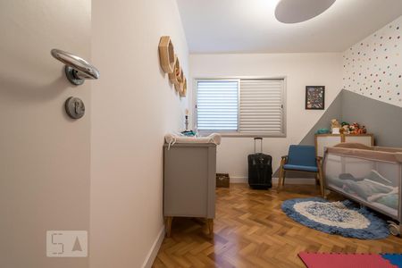 Apartamento à venda com 130m², 3 quartos e 1 vagaQuarto 2