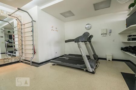 Apartamento à venda com 130m², 3 quartos e 1 vagaÁrea Comum - Academia