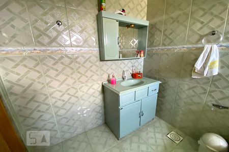 Casa à venda com 200m², 3 quartos e 2 vagasBanheiro Suíte