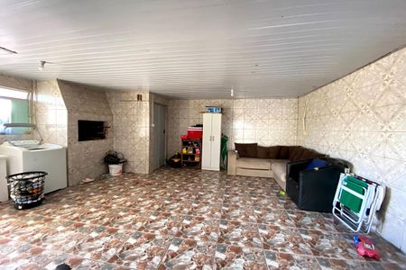 Casa à venda com 200m², 3 quartos e 2 vagasÁrea de Serviço e Churrasqueira