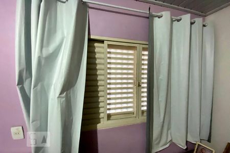 Casa à venda com 200m², 3 quartos e 2 vagasQuarto 2