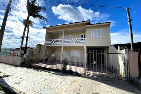 Casa à venda com 200m², 3 quartos e 2 vagasFachada