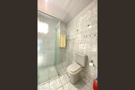 Casa à venda com 200m², 3 quartos e 2 vagasBanheiro 2