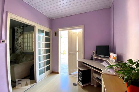 Casa à venda com 200m², 3 quartos e 2 vagasEscritório