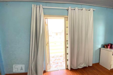 Casa à venda com 200m², 3 quartos e 2 vagasQuarto 3 - Suíte