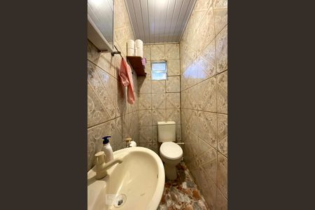 Casa à venda com 200m², 3 quartos e 2 vagasLavabo