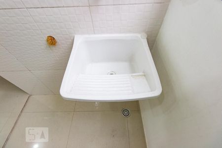 Apartamento à venda com 45m², 2 quartos e sem vaga Apartamento à venda com 45m², 2 quartos e sem vagaLavanderia