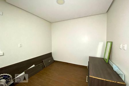 Casa à venda com 180m², 3 quartos e 2 vagasQuarto 2