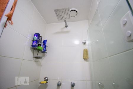 Apartamento à venda com 60m², 2 quartos e 1 vaga Apartamento à venda com 60m², 2 quartos e 1 vagaBanheiro da Suíte