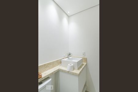 Apartamento à venda com 82m², 2 quartos e 1 vagaBanheiro da suíte