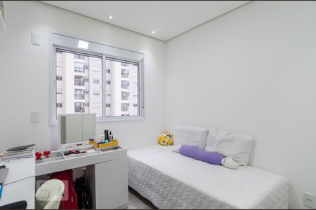 Apartamento à venda com 82m², 2 quartos e 1 vagaQuarto 2