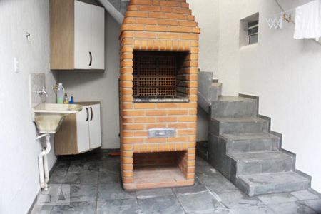 Casa à venda com 190m², 4 quartos e 1 vaga Casa à venda com 190m², 4 quartos e 1 vagaChurrasqueira