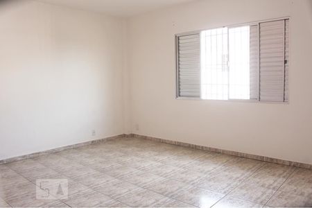 Casa à venda com 190m², 4 quartos e 1 vaga Casa à venda com 190m², 4 quartos e 1 vagaQuarto