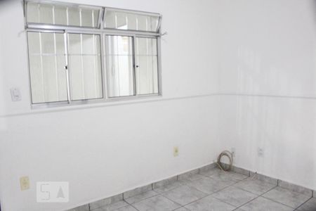 Sala de casa à venda com 4 quartos, 190m² em Jardim Adutora, São Paulo