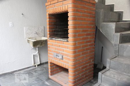 Casa à venda com 190m², 4 quartos e 1 vaga Casa à venda com 190m², 4 quartos e 1 vagaChurrasqueira