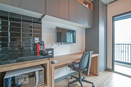 Escrivaninha de kitnet/studio à venda com 1 quarto, 22m² em Jardim das Acácias, São Paulo