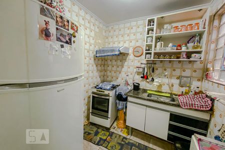 Casa à venda com 220m², 3 quartos e 2 vagasCozinha