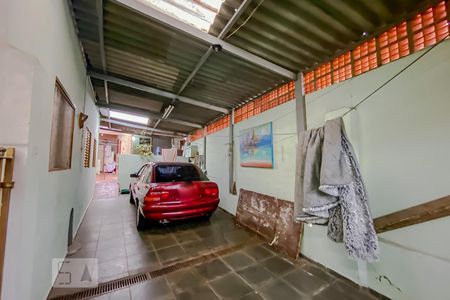 Casa à venda com 220m², 3 quartos e 2 vagasGaragem