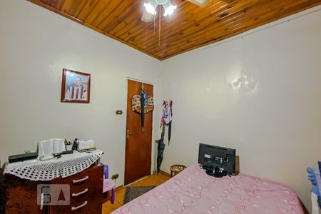 Casa à venda com 220m², 3 quartos e 2 vagasQuarto 2