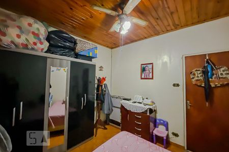 Casa à venda com 220m², 3 quartos e 2 vagasQuarto 2