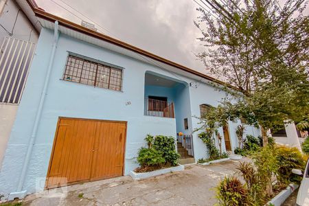 Casa à venda com 220m², 3 quartos e 2 vagasFachada