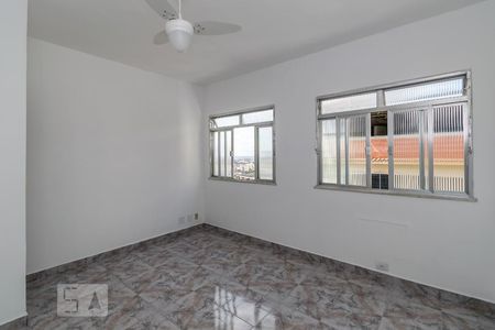 Quarto de apartamento para alugar com 1 quarto, 100m² em Olaria, Rio de Janeiro