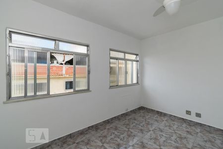 Quarto de apartamento para alugar com 1 quarto, 100m² em Olaria, Rio de Janeiro