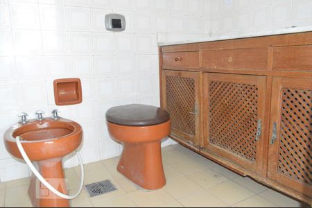 Apartamento à venda com 103m², 3 quartos e 1 vagaBanheiro da Suíte