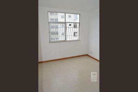 Apartamento à venda com 103m², 3 quartos e 1 vagaQuarto 2