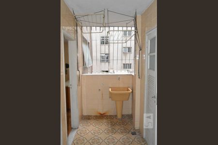 Apartamento à venda com 103m², 3 quartos e 1 vagaÁrea de Serviço