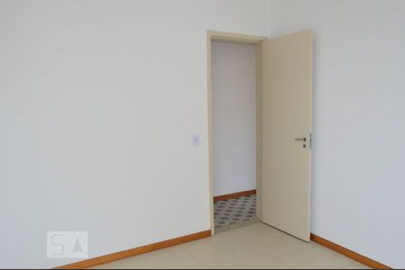 Apartamento à venda com 103m², 3 quartos e 1 vagaQuarto 2