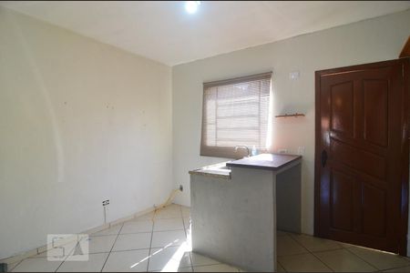 Cozinha de casa à venda com 2 quartos, 80m² em Mato Grande, Canoas