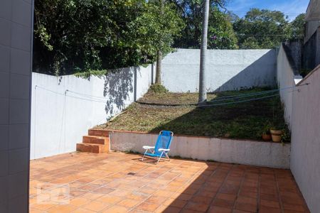 Casa à venda com 200m², 4 quartos e 4 vagasQuintal Fundos