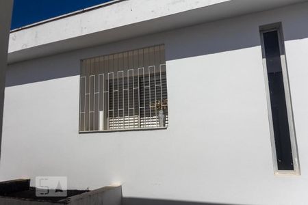 Casa à venda com 200m², 4 quartos e 4 vagasQuarto 2 - vista