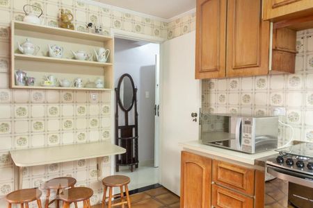 Casa à venda com 200m², 4 quartos e 4 vagasCozinha