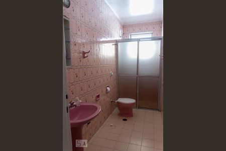 Casa à venda com 200m², 4 quartos e 4 vagasQuarto 3 - suite