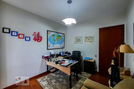 Apartamento à venda com 228m², 4 quartos e 3 vagasQuarto 2